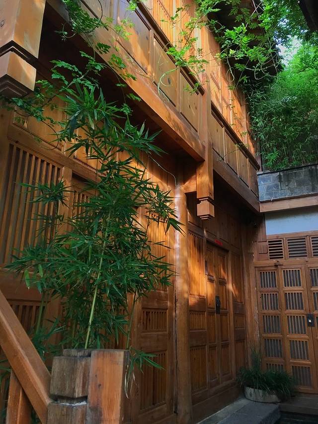 带你去旅行:丽江—泸沽湖—香格里拉