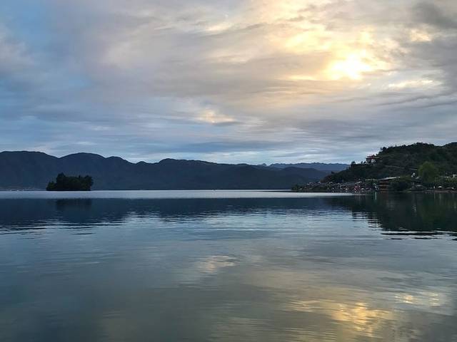 带你去旅行:丽江—泸沽湖—香格里拉