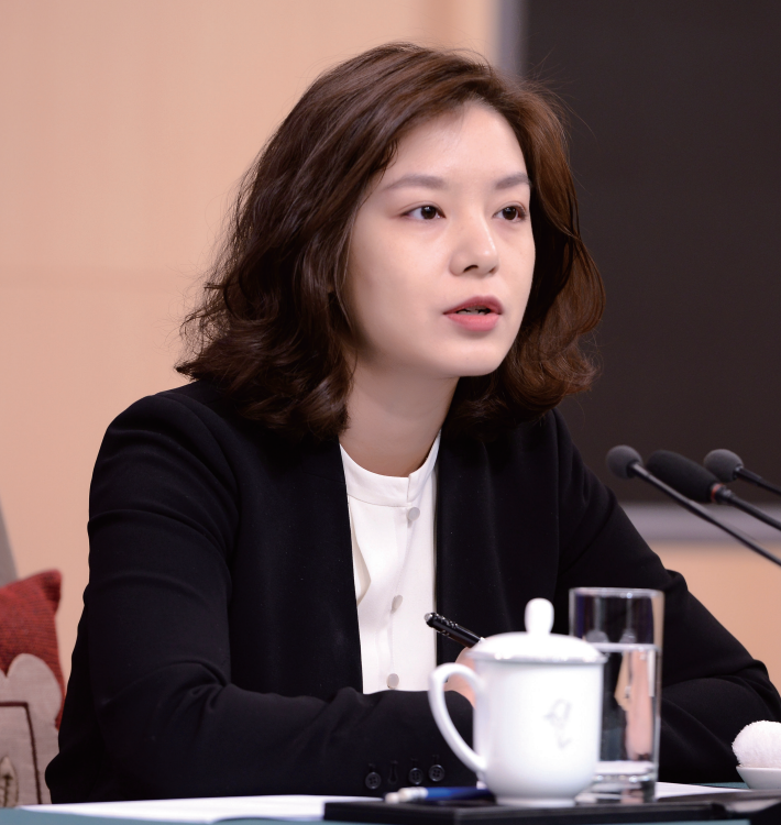 我国外交部“四大女神”：神仙颜值、内外兼修，堪称祖国“门面”