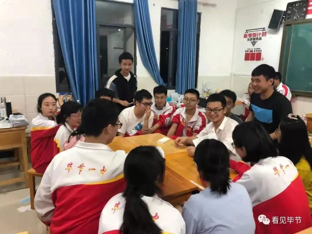 毕业礼物走心才会暖人心（有意义的毕业礼物）