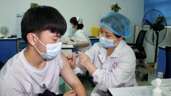 毕业送礼物（送新大学生礼物排行榜女生）