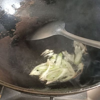 西紅柿雞蛋疙瘩湯,西紅柿雞蛋疙瘩湯的做法