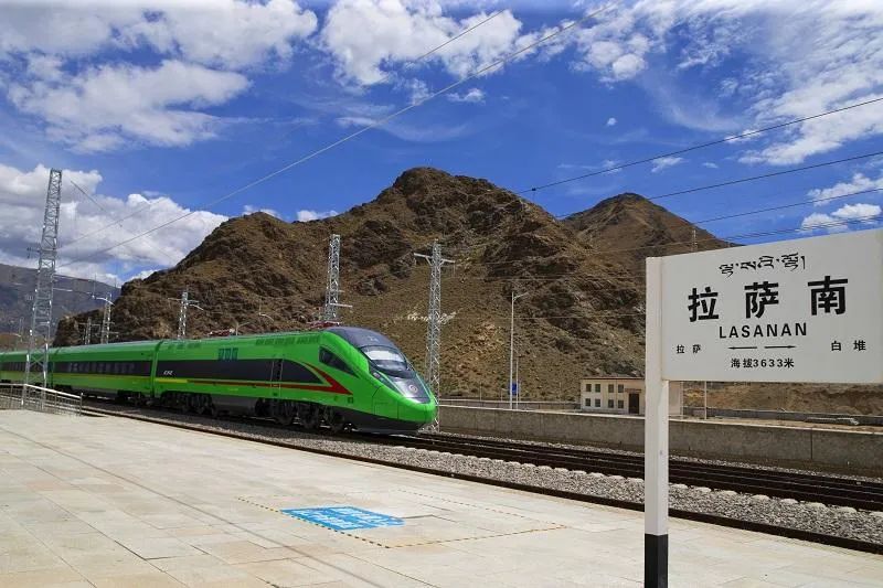 最新！录取时间定了！｜新闻早班车