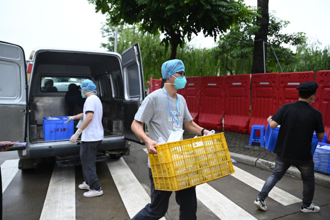 封闭管理期间，广州新华学院（东莞校区）是这样的！
