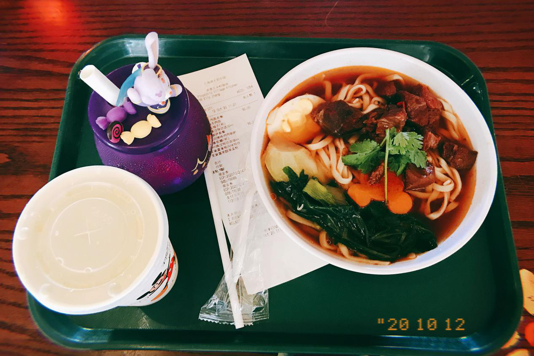 点击解锁上海迪斯尼乐园美食攻略