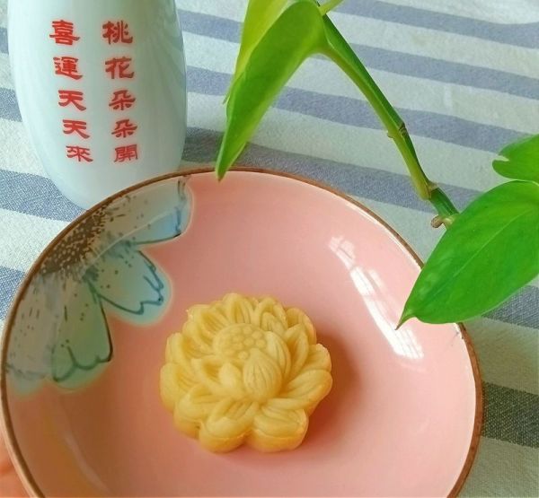 綠豆糕的做法家常做法,綠豆糕的做法家常做法不用黃油