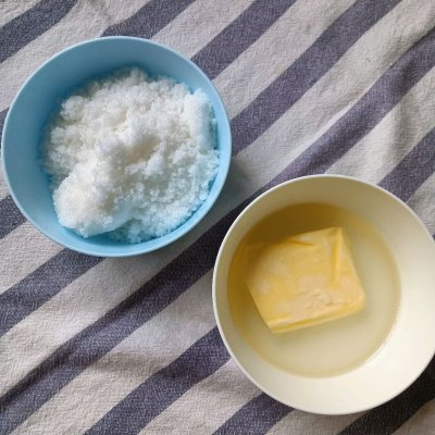 綠豆糕的做法家常做法,綠豆糕的做法家常做法不用黃油
