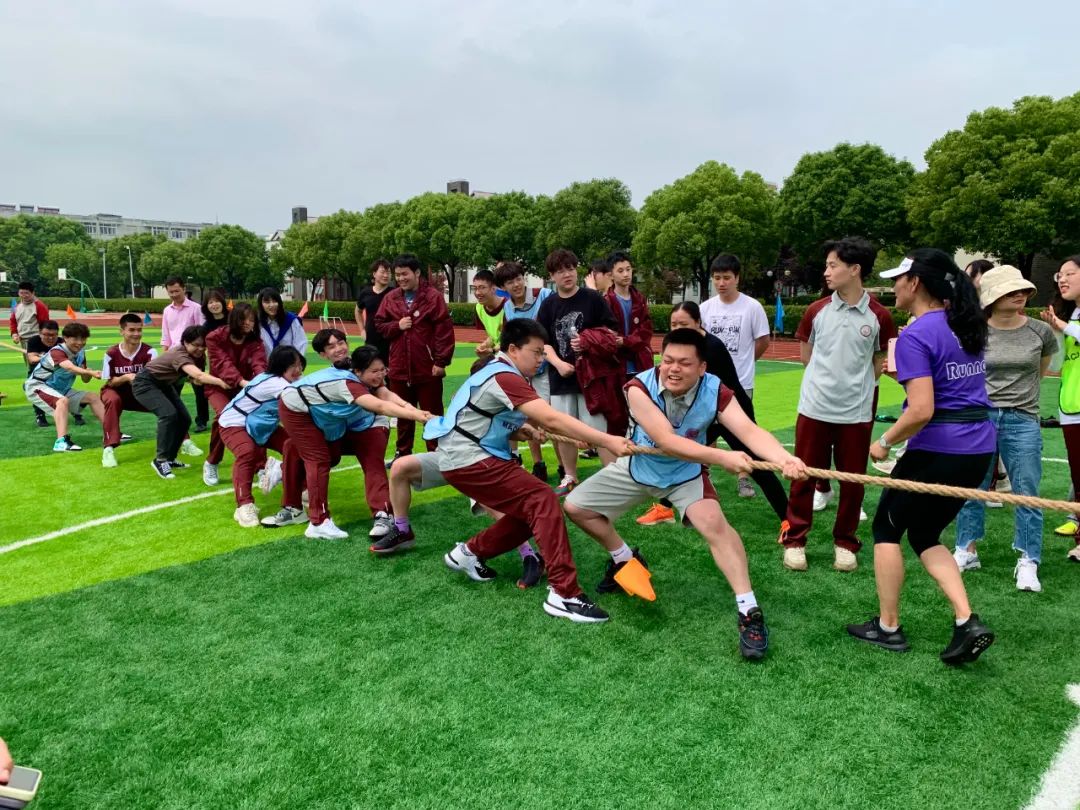 上海美达菲学校荣登《2021胡润百学·可招收中国籍学生的中国国际学校80强》