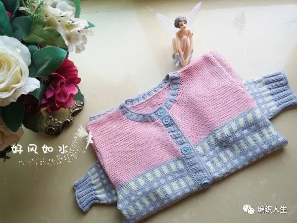 彩虹糖：粉粉嫩嫩的娃娃家2.0宝宝小开衫（有编织图解）