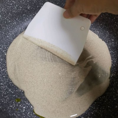 煎餅怎么做,煎餅怎么做又軟又好吃