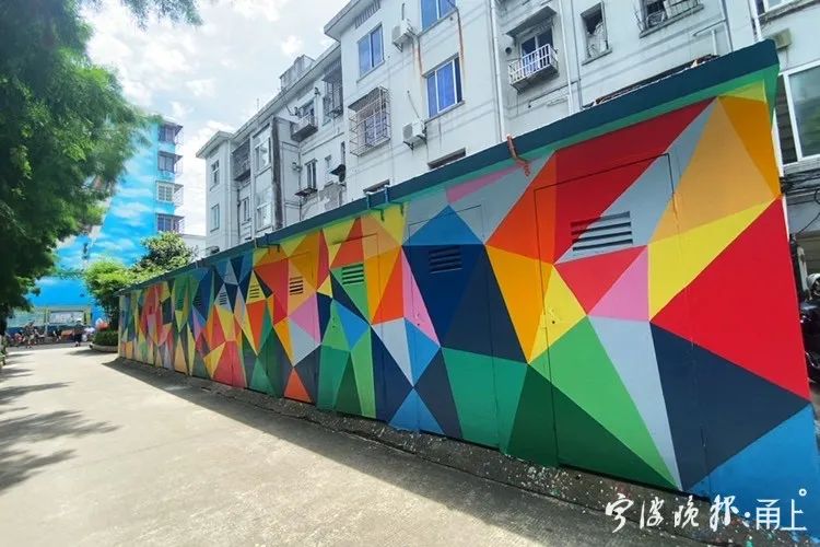 宁波这个40多年老小区要火！巨型立体墙绘，车棚也有惊喜……