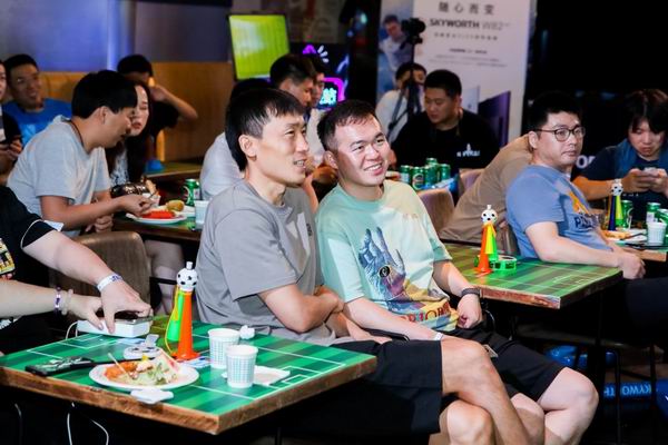 荷兰白客为什么退出了cba(本届欧洲杯，也是中国科技品牌的“主战场”)