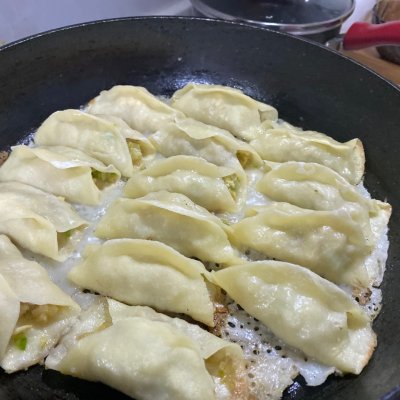 鍋貼怎么做,鍋貼怎么做好吃又簡單