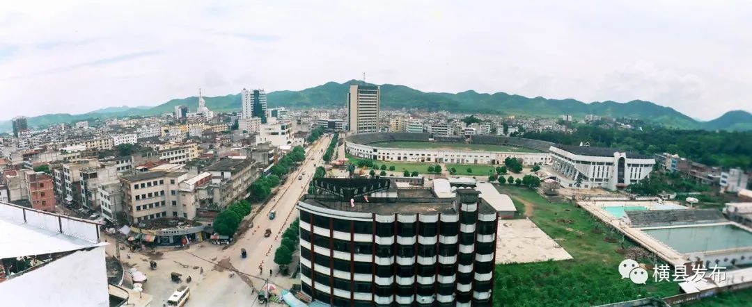 茉莉花开 横州市来！今天，横县举行撤县设市揭牌仪式