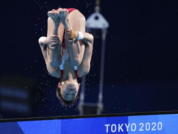 跳水 哪些项目 奥运会(东京奥运会｜跳水：中国选手包揽女子10米跳台冠亚军)