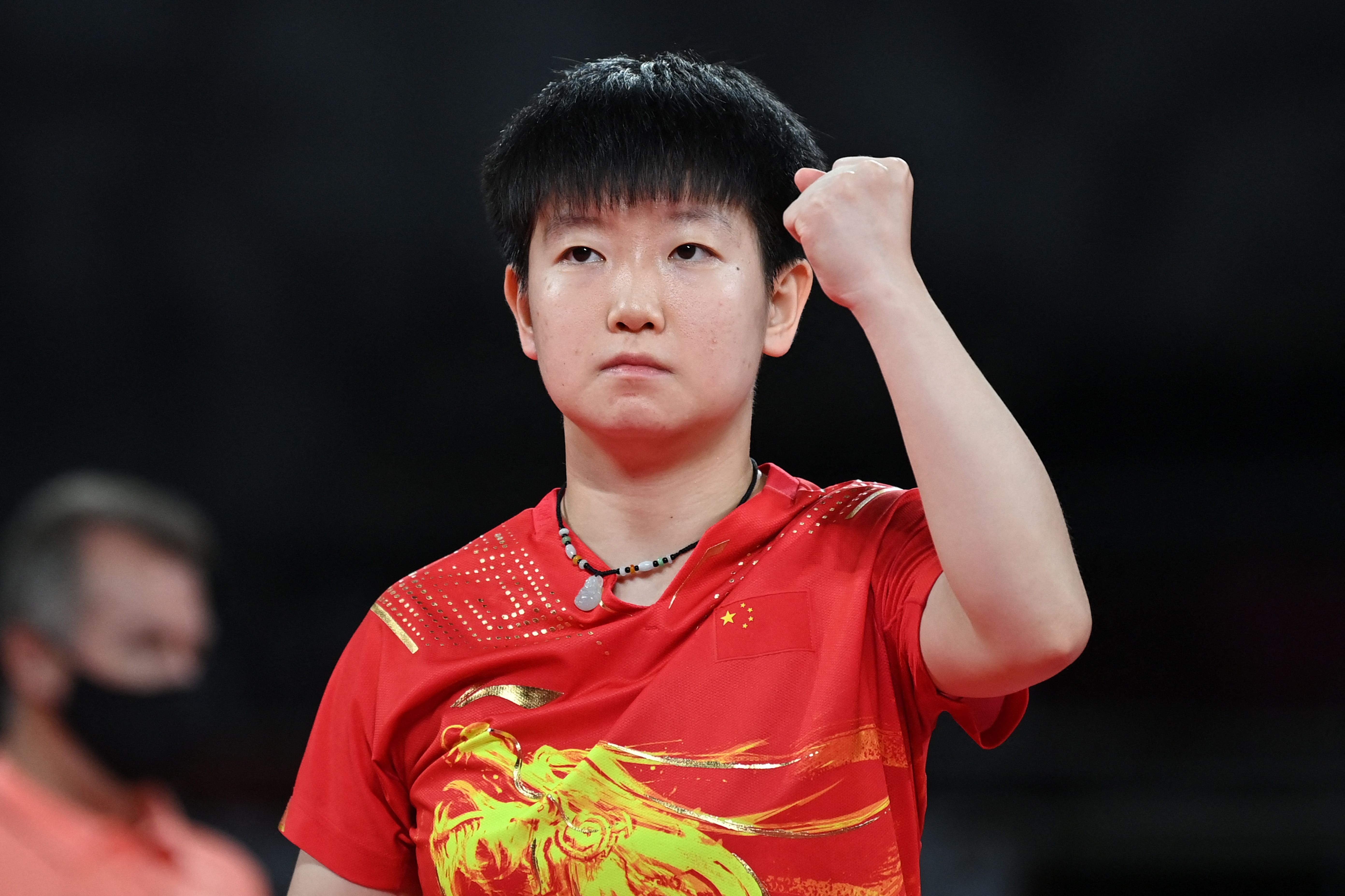 奥运会伊藤美诚赢了中国哪些选手(再胜伊藤美诚！国乒女队3-0日本，卫冕奥运女团金牌)