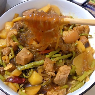豆角燉肉的做法,東北豆角燉肉的做法