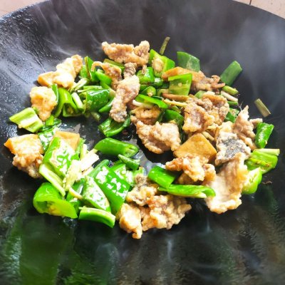 胡蘿卜炒肉的做法,胡蘿卜炒肉的做法步驟