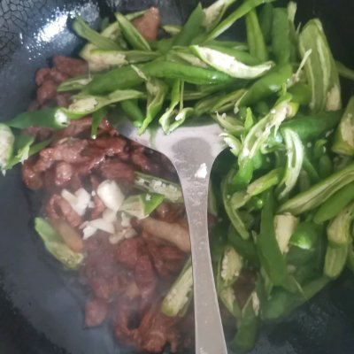 肉炒什么菜谱大全（农家小炒肉最好吃的5种做法）