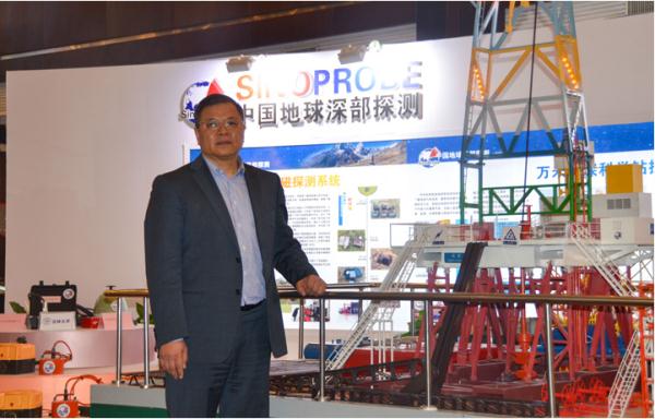 狂热！40多年前的“追星现场”曝光