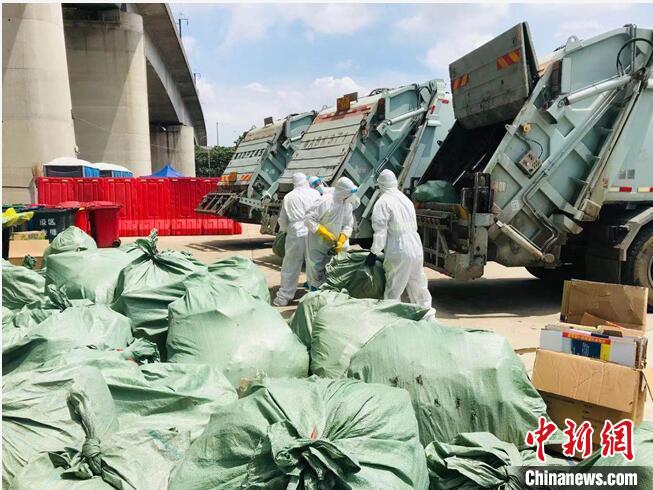 从“埋头扫地”为“又管又理”：广州提升环卫从业人员素质