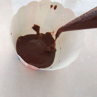 熔岩巧克力蛋糕的做法,熔岩巧克力蛋糕的做法窍门