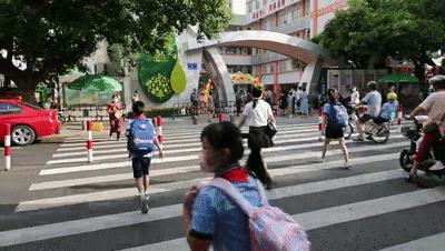 刚刚！全城上演！厦门家长都在关心……