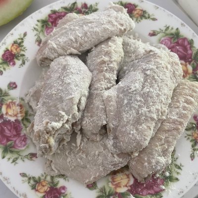 用这道不用炸粉面包糠的简单炸鸡翅征服家人的味蕾吧