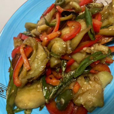 素炒紫色圆茄子——操作简单又好吃