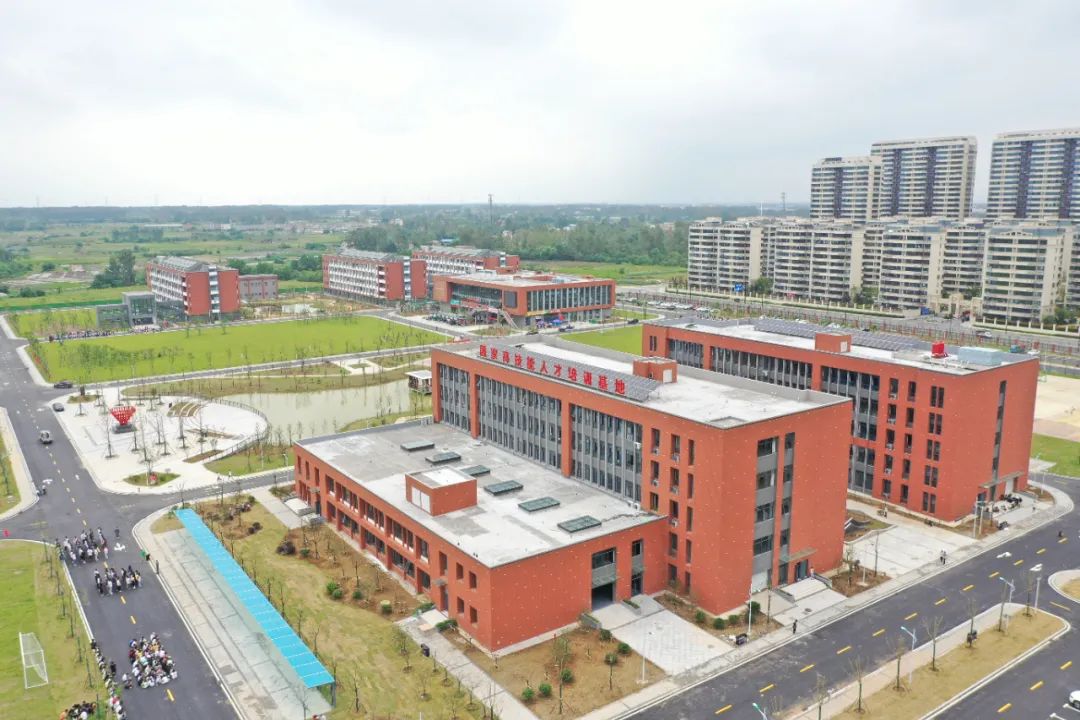 安徽建工技师学院水湖校区正式启用！