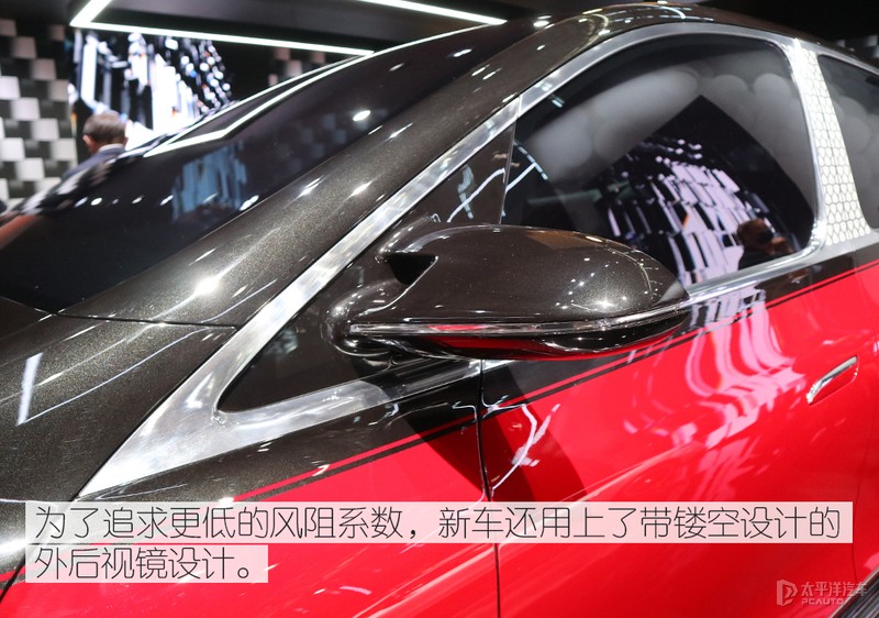 迈巴赫首款纯电SUV,外观像"毒液",内饰太奢华!土豪们还坐得住?
