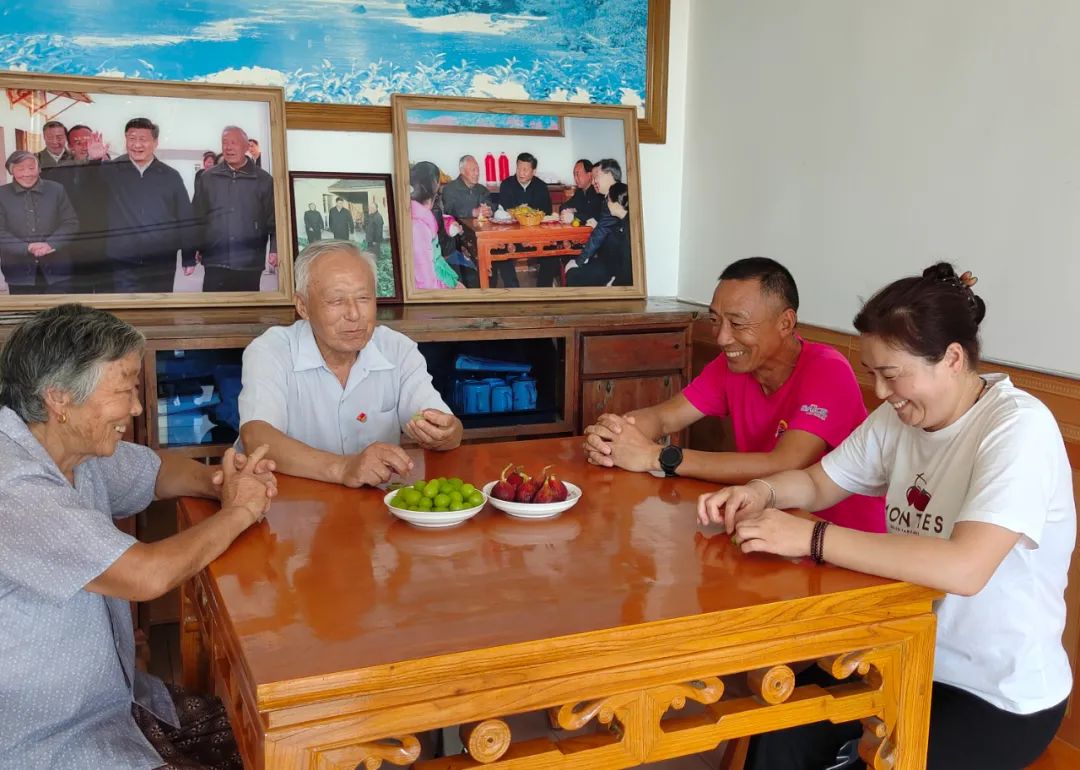 喜讯捎给总书记〡江苏镇江洪家勇家庭：“我们家的日子过得比风景画还要美”