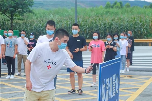 嘉州卫校开展秋季开学复课疫情防控应急演练
