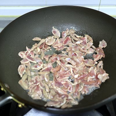 雞胗炒辣椒,雞胗炒辣椒的做法