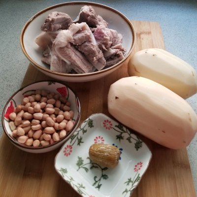 花生蓮藕排骨湯,花生蓮藕排骨湯的功效