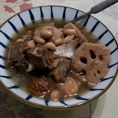 花生蓮藕排骨湯,花生蓮藕排骨湯的功效