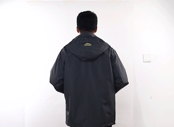 適合秋天的沖鋒衣！透氣防風又擋雨，一口氣買3件也不心疼
