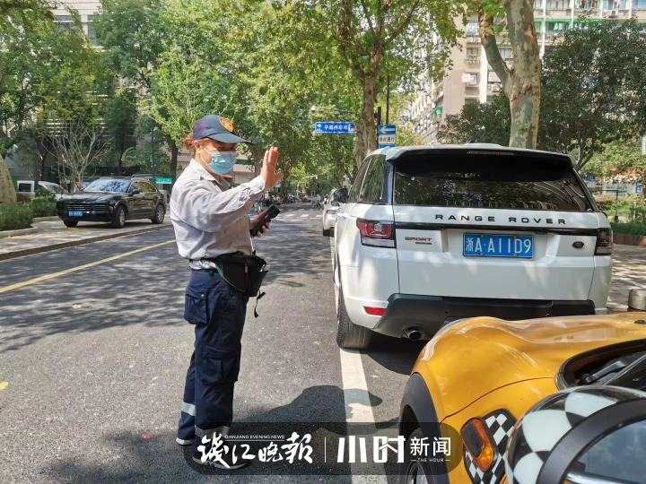 “大姐,救我!我撑不住了!”杭州市中心人行道,孕妈肚里的宝宝突然发动