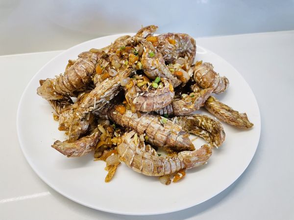 皮皮虾做法（分享超简单好吃的椒盐皮皮虾）