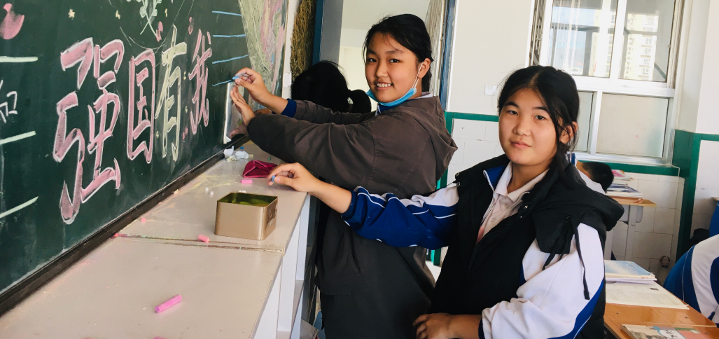 创意满满，国庆主题黑板报大比拼来啦