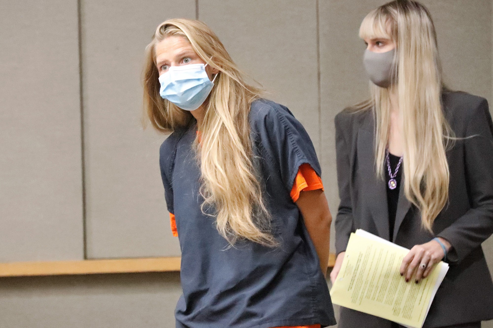 野外煮熊尿喝引发山火？加州一女子被控纵火重罪_凯迪网资讯