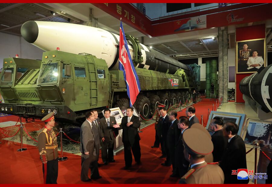 ���ʾ��С�����-2021������չ���޼ʵ������߳����ٵ�������