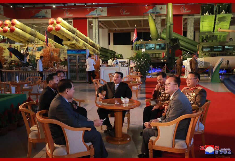 ���ʾ��С�����-2021������չ���޼ʵ������߳����ٵ�������