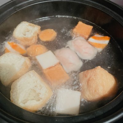 砂锅面的家常做法 怎么做砂锅面（简单好吃的香辣砂锅面）