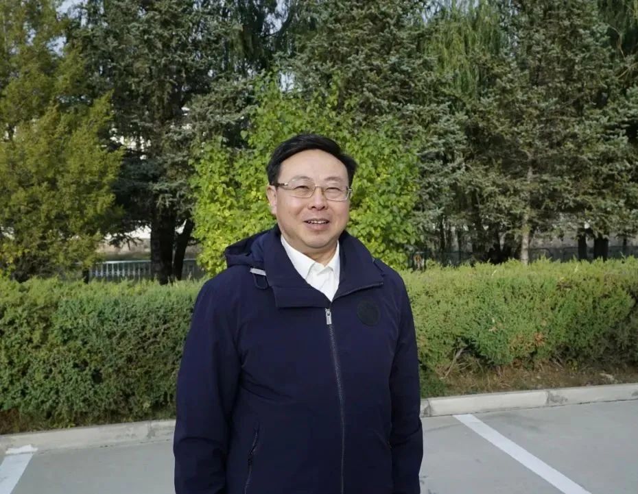 ���롰̽�ա�ʱ�����й����ƶ��˺͡��丸����̫��̽��ƻ�