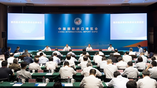海上壹周︱上海加速打造生物医药产业，李强龚正与40位国际企业家“云聊”