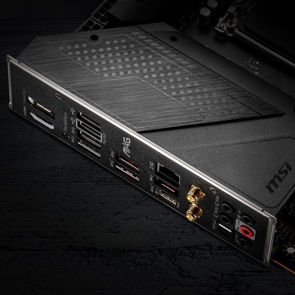 微星烏克蘭曝光三款Z690主板的局部照片