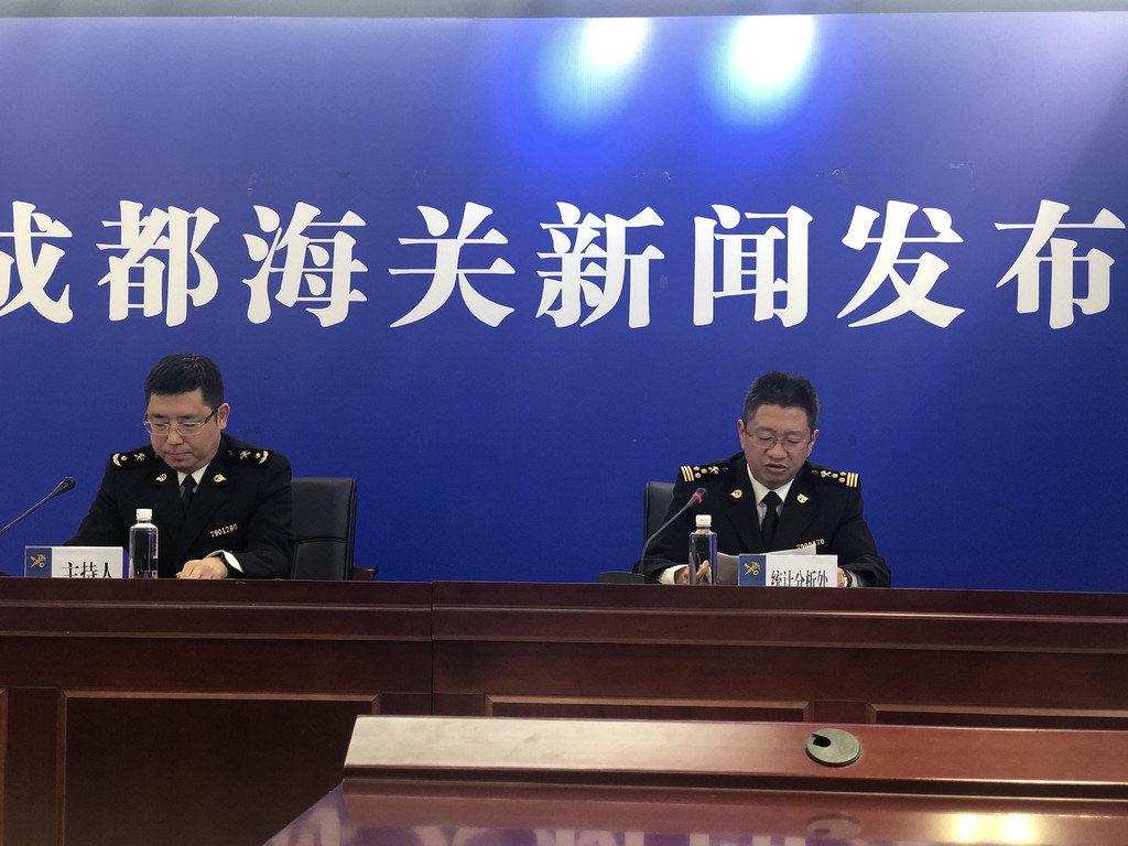解码四川“三季报”③| 四川进口煤炭同比增长80.1%,印尼煤炭占八成