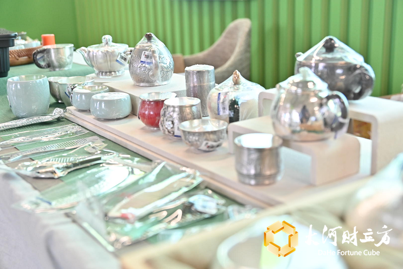 创业还是家乡好！25家返乡创业企业齐聚不负众望街区