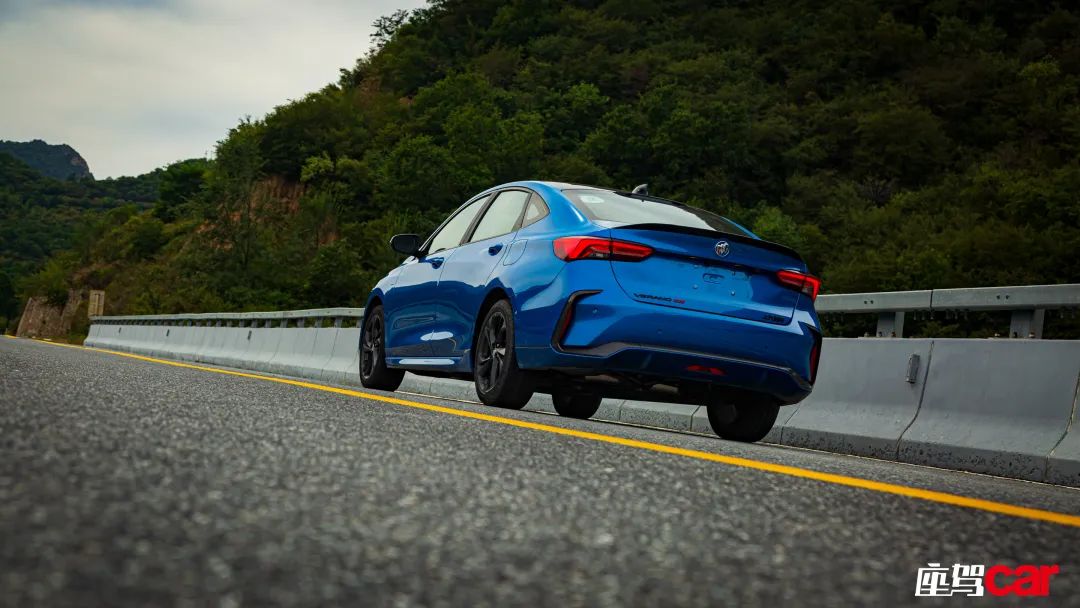 要个性，也要面面俱到——别克威朗Pro GS </p><p>　　 CAR REVIEWS